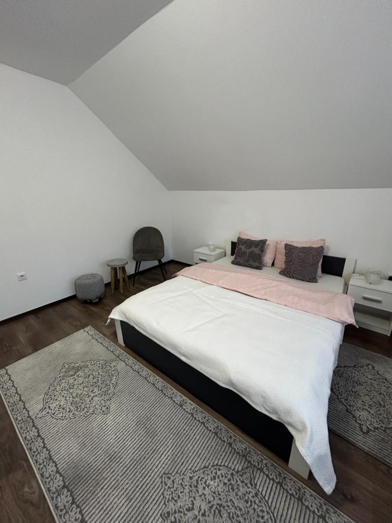 סיגישוארה Vik'S Home מראה חיצוני תמונה
